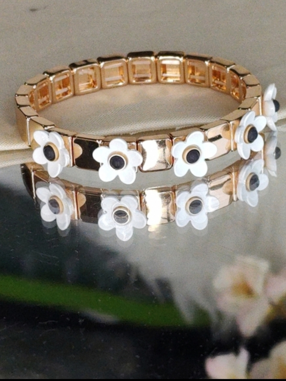 BEN-AMUN Bracelet Gold Plated Flower Stretch Made In USA